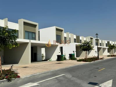 3 Bedroom Townhouse for Sale in Dubailand, Dubai - 7f338fbf-54e5-4aad-af4e-5e5205686ccd. jpg