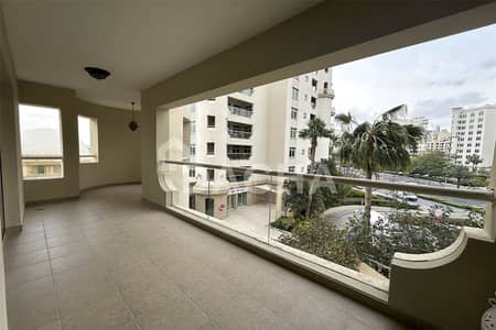 朱美拉棕榈岛， 迪拜 3 卧室单位待租 - 位于朱美拉棕榈岛，海滨公寓，达巴斯公寓 3 卧室的公寓 310000 AED - 8865171