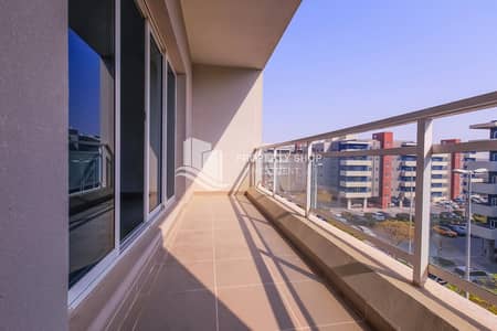 2 Cпальни Апартаменты Продажа в Аль Риф, Абу-Даби - 2-bedroom-apartment-abu-dhabi-al-reef-downtown-balcony. JPG