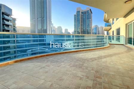 2 Bedroom Apartment for Sale in Dubai Marina, Dubai - Spacious Terrace | Upgraded | Central Location