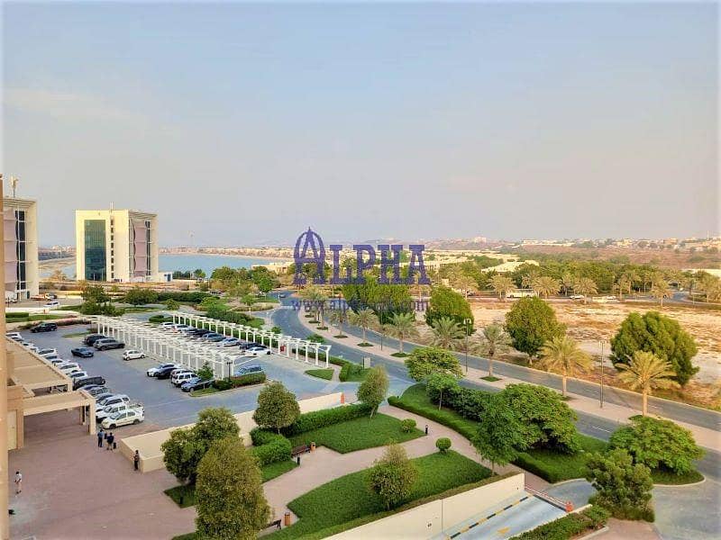 位于阿拉伯港，迪拜湾码头 的公寓 325000 AED - 8863475