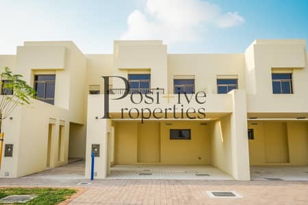 3 Bedroom Townhouse for Rent in Town Square, Dubai - Multiple Cheques|3BR+Maid+Store|View Today