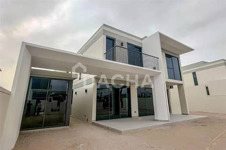 5 Bedroom Villa for Rent in Tilal Al Ghaf, Dubai - Single Row / Bigger Plot / Fitted Kitchen
