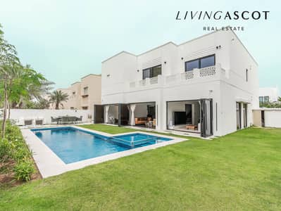 4 Bedroom Villa for Sale in The Meadows, Dubai - Fully Extended and upgraded backing Park