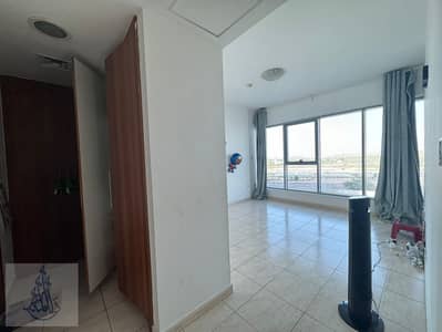 1 Bedroom Flat for Sale in Dubai Residence Complex, Dubai - d67d4bc0-67ba-4835-a422-b3a86255dd22. jpg