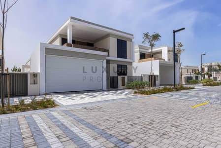 4 Bedroom Villa for Sale in Tilal Al Ghaf, Dubai - Large plot | Single Row | Exclusive