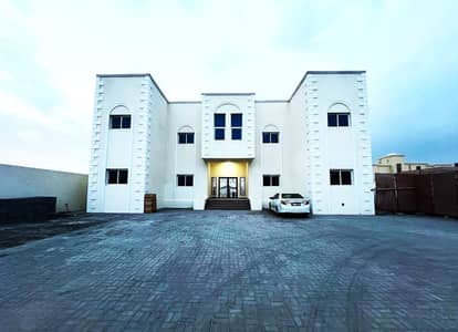 3 Cпальни Апартамент в аренду в Аль Шамха, Абу-Даби - 840f7211-a869-48a3-b5b0-6bbaa89eebed. jpg