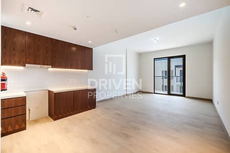 1 Bedroom Apartment for Sale in Jumeirah, Dubai - Brand New | Vacant Soon | High Floor Unit