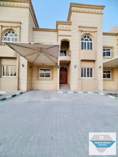 4 Bedroom Villa for Rent in Mohammed Bin Zayed City, Abu Dhabi - Excellent 4 Bedroom Villa with Communal Pool in MBZ City