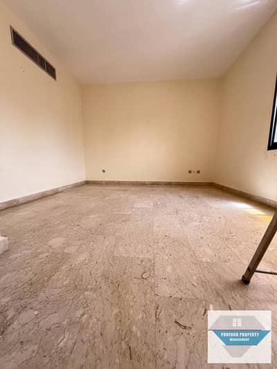 شقة 2 غرفة نوم للايجار في المرور، أبوظبي - DaQuVSNIamLsWIPRguT5Edrxr1WsT8ctSvwm90rM