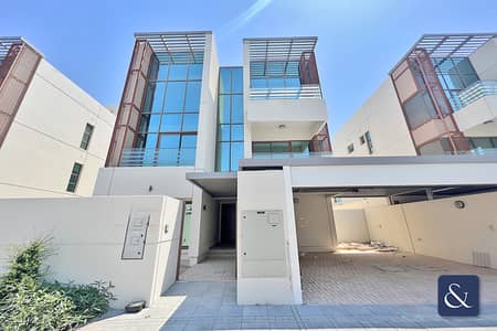 6 Bedroom Villa for Sale in Meydan City, Dubai - Vacant | Six Bedrooms Villa | Brand New