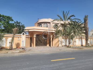4 Bedroom Villa for Sale in Al Ramtha, Sharjah - 1. jpg
