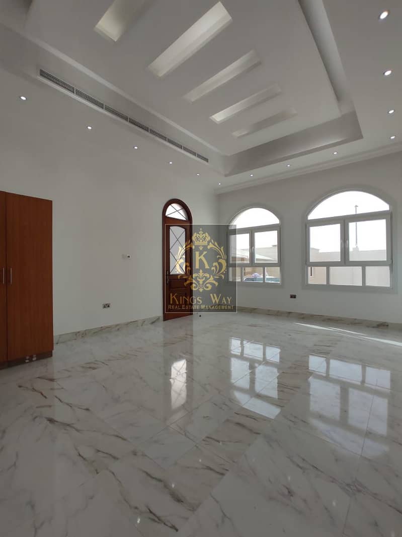 شقة في مدينة محمد بن زايد 1 غرفة 45000 درهم - 8824452