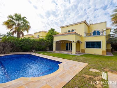 4 Bedroom Villa for Sale in Jumeirah Park, Dubai - Vacant Now | Quite Location | View Today