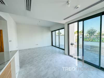 4 Bedroom Townhouse for Rent in Dubailand, Dubai - Opposite Pool | Large Plot | Corner Unit