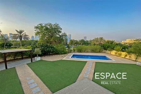 6 Bedroom Villa for Rent in The Meadows, Dubai - Vacant Now | Large Plot | 6 BR Villa