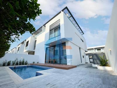 4 Bedroom Villa for Sale in Sharjah Waterfront City, Sharjah - WhatsApp-Image-2022-05-09-at-1.27. 16-PM. jpg