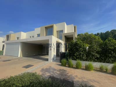 4 Bedroom Villa for Sale in Arabian Ranches 2, Dubai - VACANT ON TRANSFER | SINGLE ROW | END UNIT