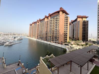 2 Bedroom Apartment for Sale in Palm Jumeirah, Dubai - TWO BEDROOMS | LARGE TERRACE | SEA VIEWS