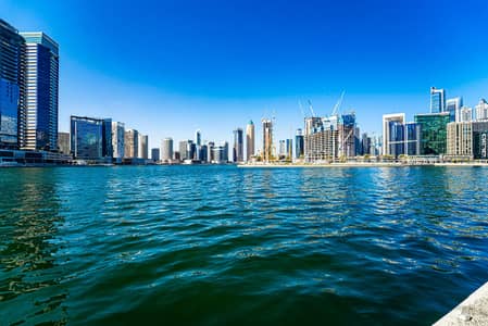 Shop for Sale in Business Bay, Dubai - Full Panoramic Lake View I Vacant I Best Location