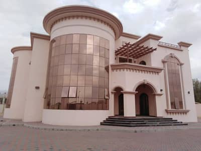 Elegant and Stunning 6BHK Duplex Villa for rent located at Hili Naifa Al Ain Elegant and Stunning 6BHK Duplex Villa for rent located at Hili Naifa Al Ain