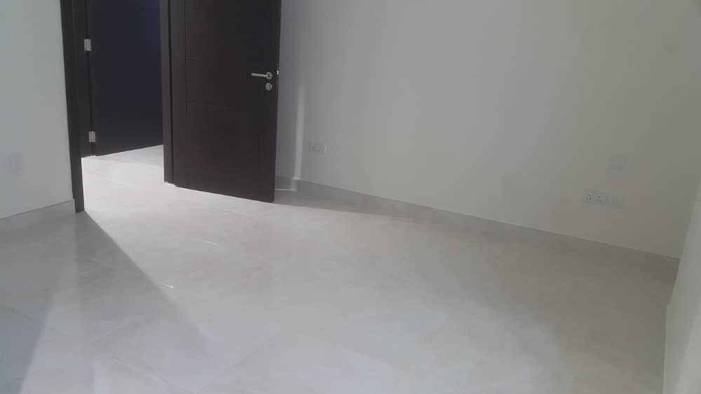 NEW Spacious apartment with 1 master bedroom 2 bathroom kitchen maidroom 60k 4 payments