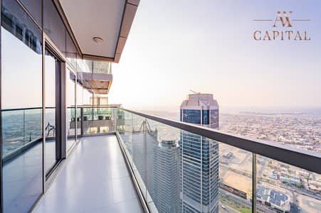 2 Bedroom Apartment for Sale in Business Bay, Dubai - Sea And Sunset View | Furnished | High Floor