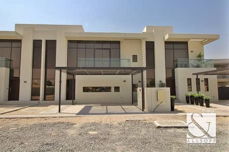 3 Beds | Type TH-M1 | Completion Q4 2018 3 Beds | Type TH-M1 | Completion Q4 2018