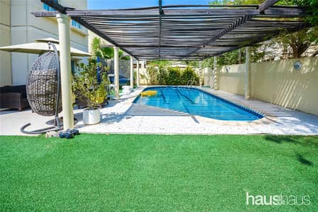 3 Bedroom Villa for Rent in The Meadows, Dubai - Private Pool | Upgraded | Negotiable