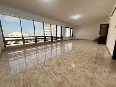 3 Cпальни Апартамент в аренду в улица Аэропорта, Абу-Даби - p5CClJHqZ1PFGwFWwA0Nc7W2UMd7nPAu124zZWIx