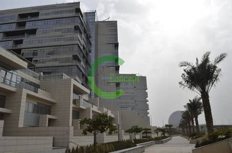 Water Front Apartment In Al Raha Beach ! Water Front Apartment In Al Raha Beach !