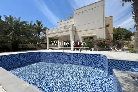 4 Bedroom Villa for Rent in The Meadows, Dubai - Newly Renovated | Private Pool | Vacant