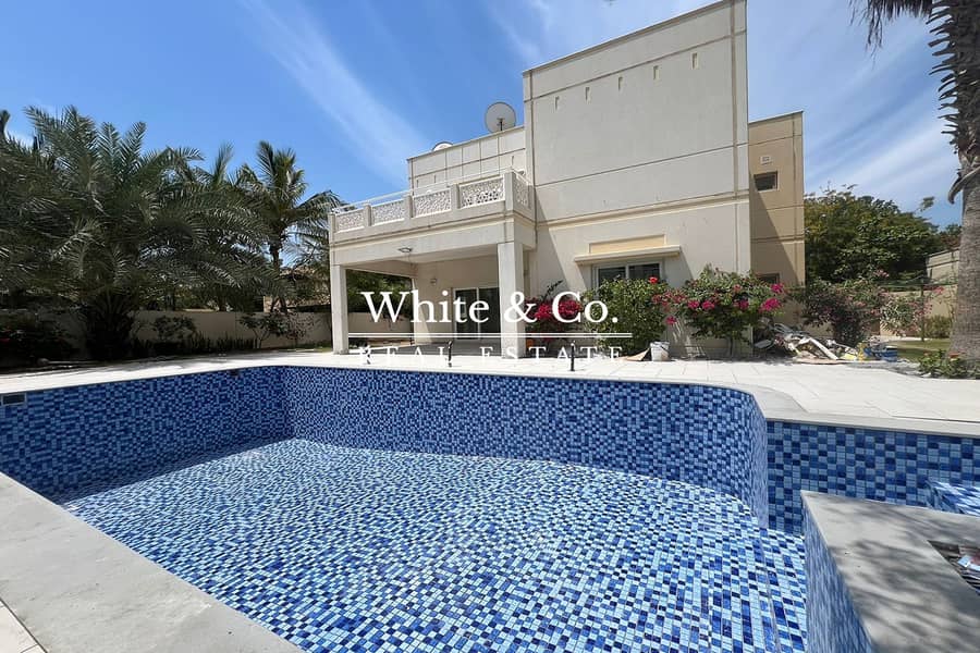 Newly Renovated | Private Pool | Vacant