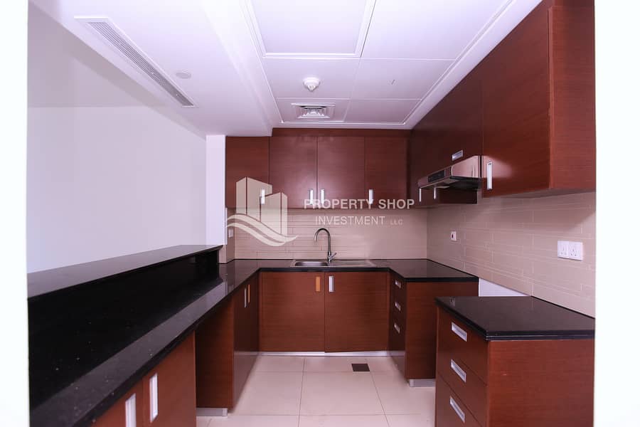 10 1-bedroom-apartment-al-reem-island-shams-abu-dhabi-gate-tower-3-kitchen. JPG