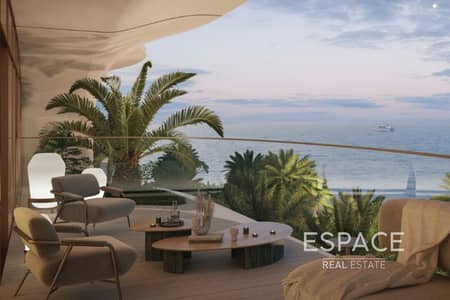 2 Bedroom Apartment for Sale in Palm Jumeirah, Dubai - Full Ocean View | High Floor | 2 BR