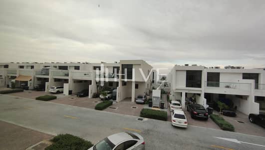 4 Bedroom Townhouse for Rent in DAMAC Hills 2 (Akoya by DAMAC), Dubai - 3BR + MAIDS|L SHAPE GARDEN| RESORT LIKE AMENTIES |