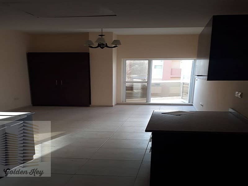 Deal of the Day  Studio in  Silicon Gate 2 for Sale AED 320K