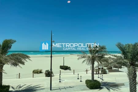 2 Bedroom Townhouse for Rent in Saadiyat Island, Abu Dhabi - Vacant 2BR TH | Full Sea View | Beach Access