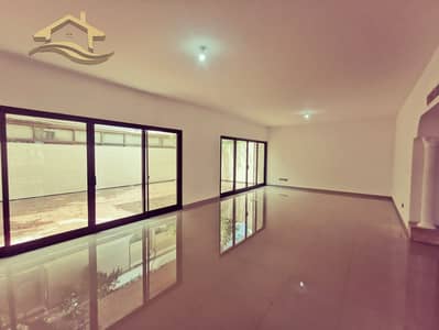 فیلا 4 غرف نوم للايجار في منطقة الكورنيش، أبوظبي - WhatsApp Image 2024-04-17 at 2.28. 01 PM. jpeg