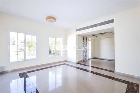 Vacant Now || Type 2M || Close to Lake Vacant Now || Type 2M || Close to Lake