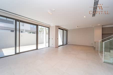 4 Bedroom Townhouse for Rent in Mohammed Bin Rashid City, Dubai - Huge Plot | Next to Park | Best Location