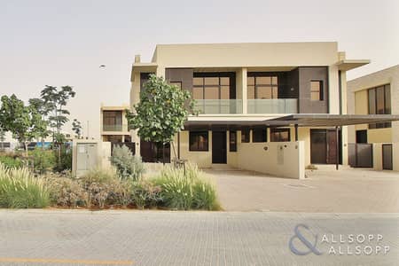 Largest 3 Bed | Next To Park | End Unit Largest 3 Bed | Next To Park | End Unit