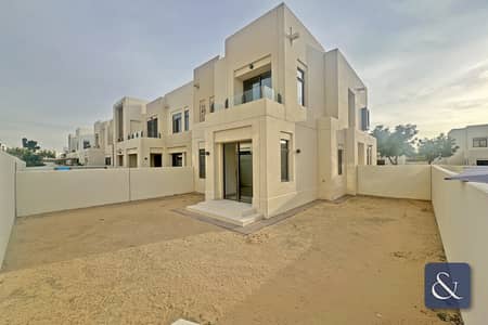 3 Bedroom Villa for Rent in Reem, Dubai - Type H | Corner Plot | Great Condition
