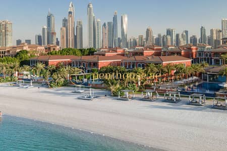 5 Bedroom Penthouse for Sale in Palm Jumeirah, Dubai - Luxurious XXII Carat Penthouse on a Private Resort