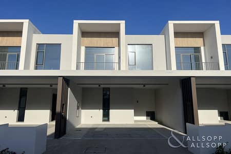 3 Bedroom Villa for Sale in Arabian Ranches 3, Dubai - Vacant | Back to Back | Payment Plan
