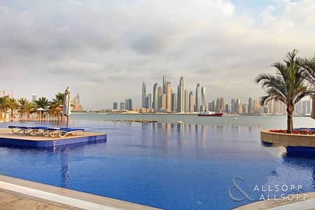 1 Bedroom Apartment for Sale in Palm Jumeirah, Dubai - Upgraded 1 Bed | Largest Ground Unit