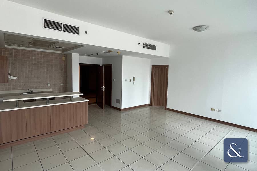 位于迪拜码头，苏拉法大厦 1 卧室的公寓 975000 AED - 8873601