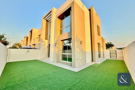 4 Bedroom Villa for Sale in Arabian Ranches 2, Dubai - Vacant | Single Row | Close To Pool & Park