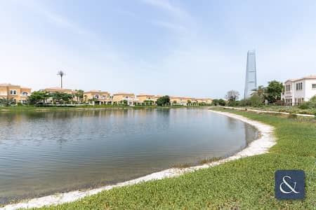 4 Bedroom Villa for Sale in Jumeirah Islands, Dubai - Lake View | 4 Beds | Vacant | Private Pool