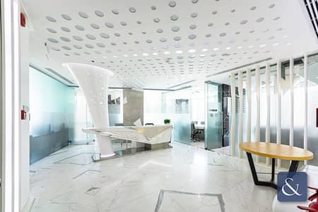 Office for Sale in Business Bay, Dubai - FURNISHED | 11 PARKING | HIGH-END FINISH